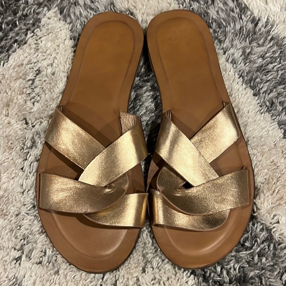 Womens slides. Size 8